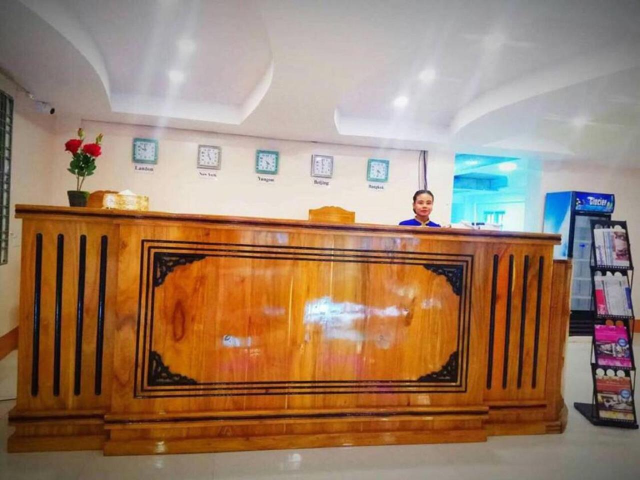 Golden Palace Hotel Hpa-an Extérieur photo
