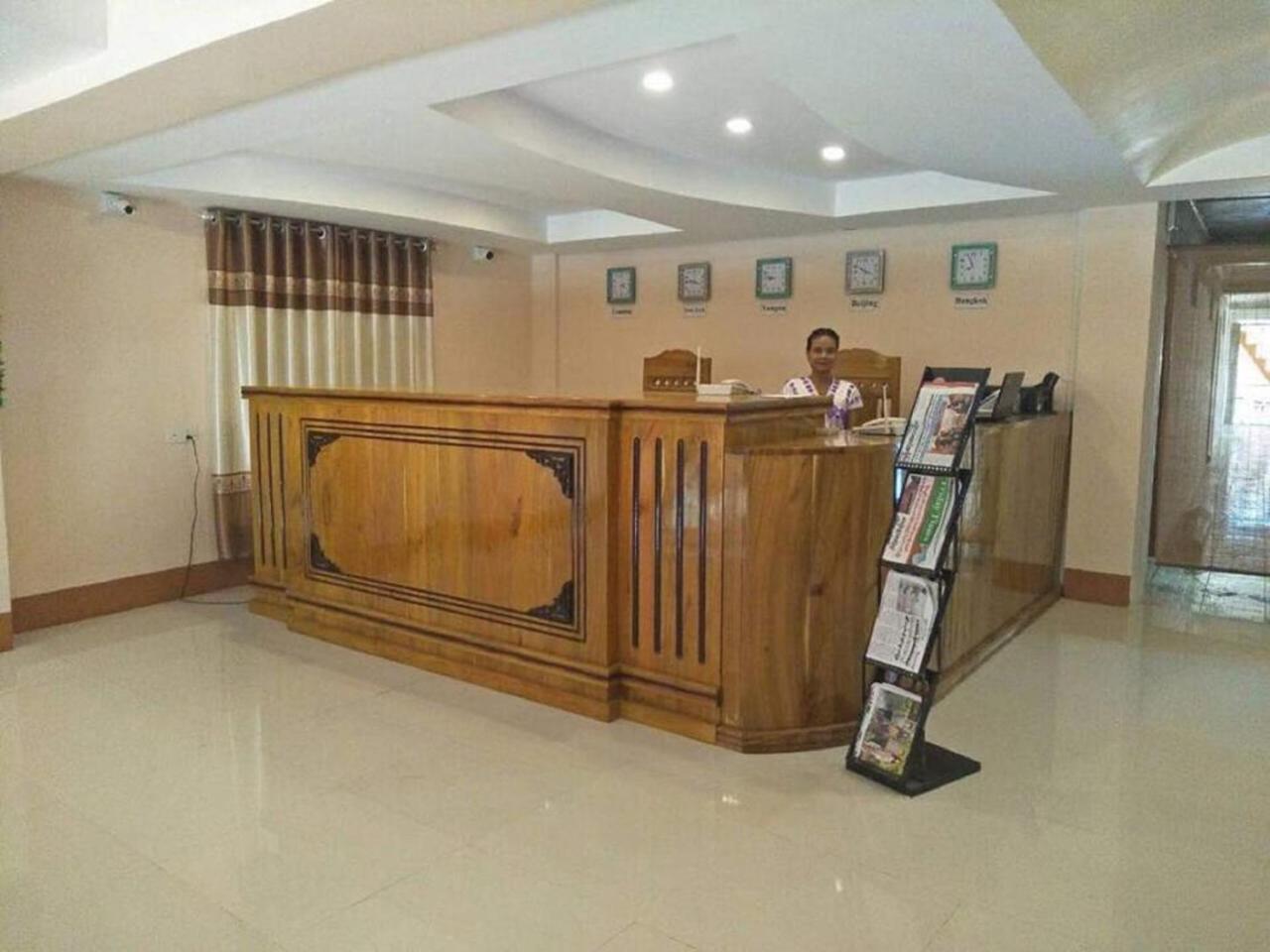 Golden Palace Hotel Hpa-an Extérieur photo